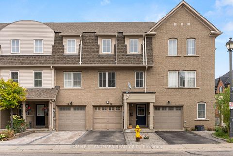Photo 1 at 57 - 3 Brisby Mews, Dorset Park, Toronto