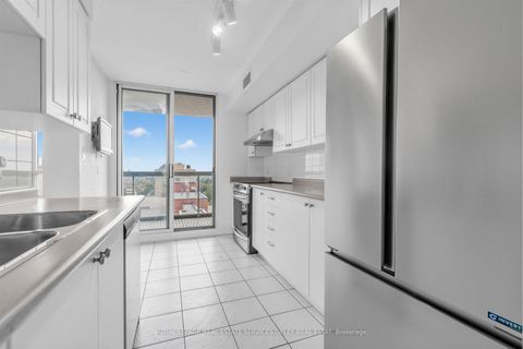 Photo 10 at 1705 - 35 Merton Street, Mount Pleasant West, Toronto