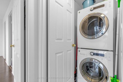 Photo 14 at 1705 - 35 Merton Street, Mount Pleasant West, Toronto