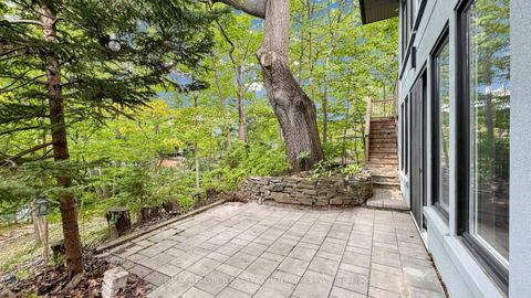 Photo 5 at 7 Greenbrook Drive, Greenbrook, Toronto