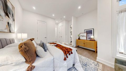 Photo 27 at 7 Greenbrook Drive, Greenbrook, Toronto