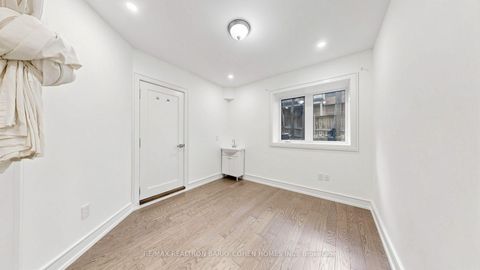 Photo 41 at 7 Greenbrook Drive, Greenbrook, Toronto