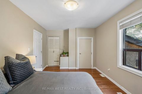 Photo 11 at 24 Victoria Street, Mimico, Toronto
