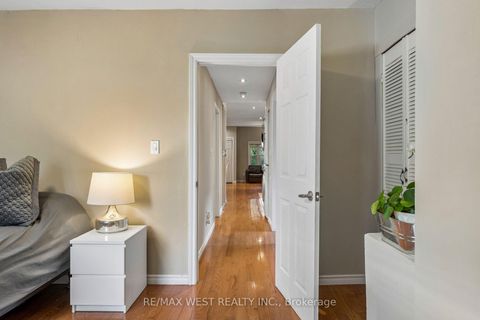 Photo 12 at 24 Victoria Street, Mimico, Toronto