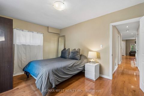 Photo 13 at 24 Victoria Street, Mimico, Toronto