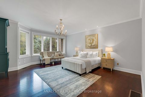 Photo 18 at 81 Orico Court, Kleinburg, Vaughan