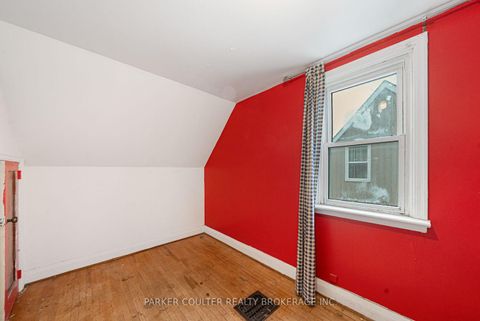 Photo 21 at 27 Campbell Avenue, Allandale, Barrie