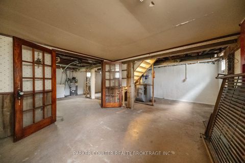 Photo 30 at 27 Campbell Avenue, Allandale, Barrie