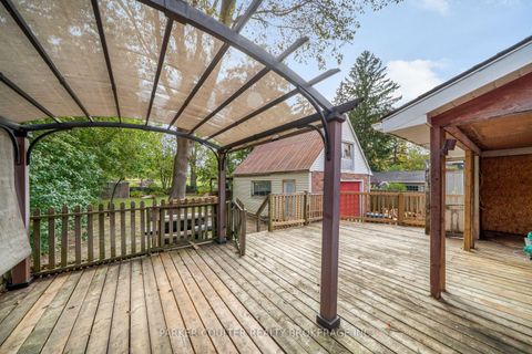 Photo 36 at 27 Campbell Avenue, Allandale, Barrie