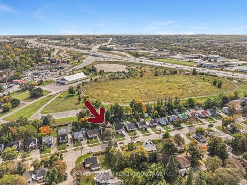 Photo 42 at 27 Campbell Avenue, Allandale, Barrie