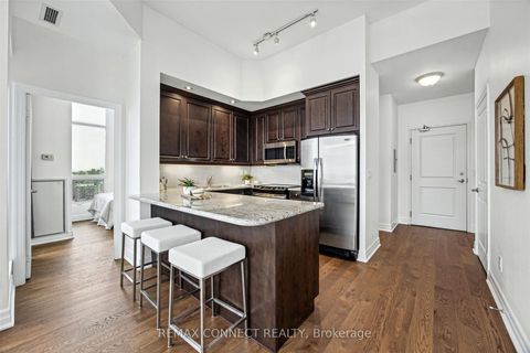 Photo 4 at PH1 - 628 Fleet Street, Niagara, Toronto