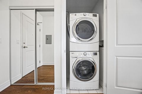 Photo 17 at PH1 - 628 Fleet Street, Niagara, Toronto