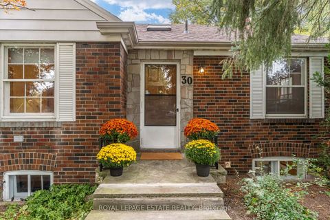 Photo 2 at 30 Barbara Crescent, East York, Toronto