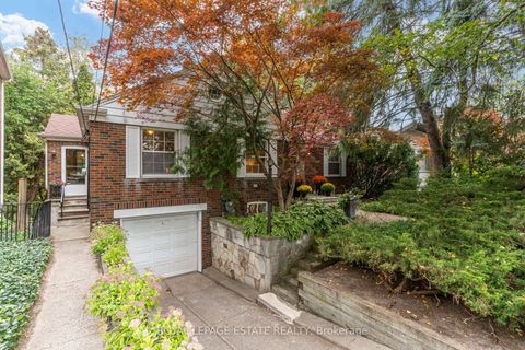 Photo 3 at 30 Barbara Crescent, East York, Toronto