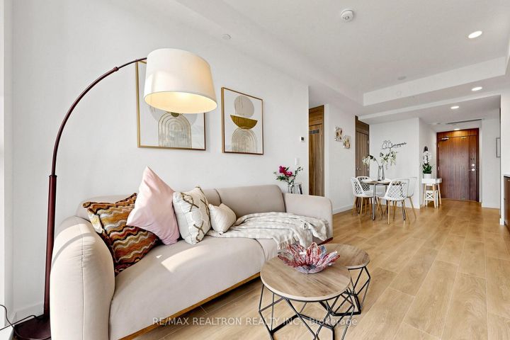 Photo 3 at 1102 - 68 Esther Shiner Boulevard, Bayview Village, Toronto