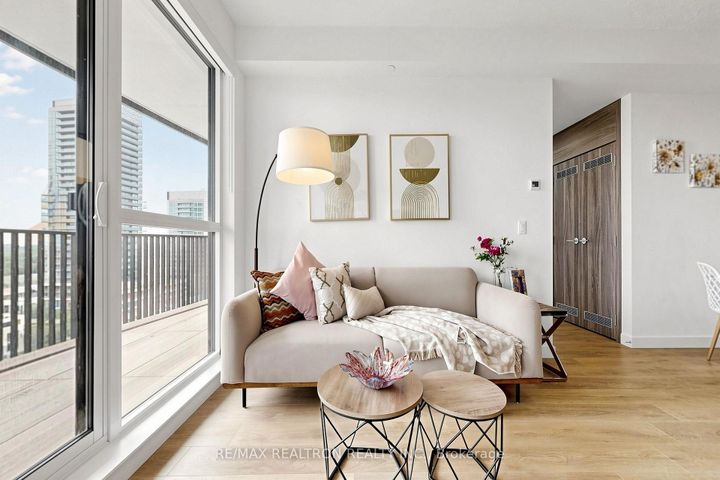 Photo 6 at 1102 - 68 Esther Shiner Boulevard, Bayview Village, Toronto