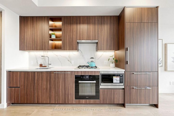 Photo 8 at 1102 - 68 Esther Shiner Boulevard, Bayview Village, Toronto