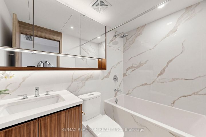 Photo 18 at 1102 - 68 Esther Shiner Boulevard, Bayview Village, Toronto