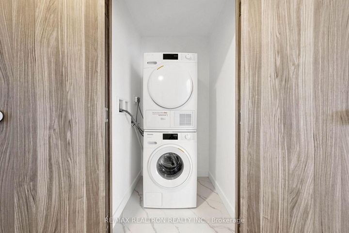 Photo 19 at 1102 - 68 Esther Shiner Boulevard, Bayview Village, Toronto