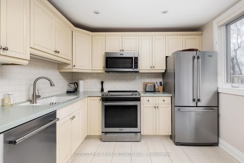 Photo 16 at 105 Balmoral Avenue, St. Clair, Toronto