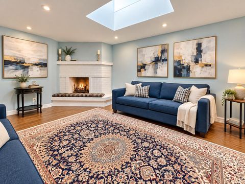 Photo 5 at 301 - 55 Carscadden Drive, Branson, Toronto