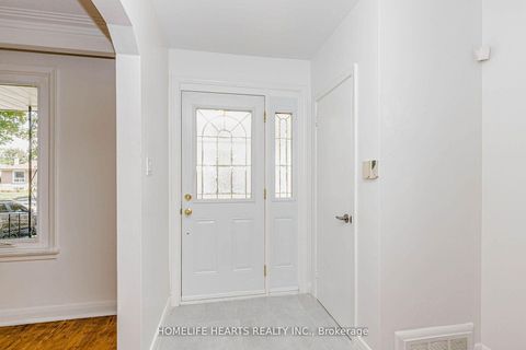 Photo 6 at 6 Dittmer Crescent, Clairville, Toronto