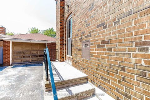 Photo 48 at 6 Dittmer Crescent, Clairville, Toronto