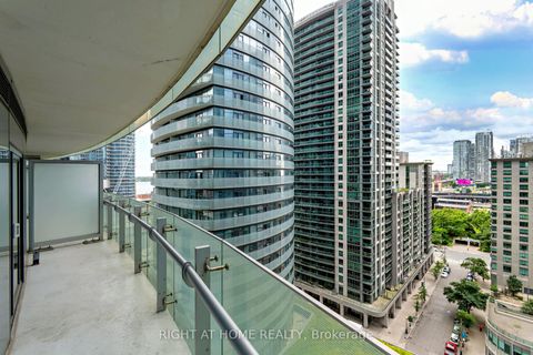 Photo 19 at 708 - 14 York Street, Waterfront Communities C1, Toronto
