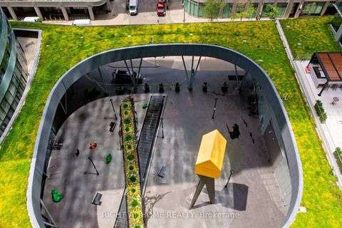 Photo 22 at 708 - 14 York Street, Waterfront Communities C1, Toronto