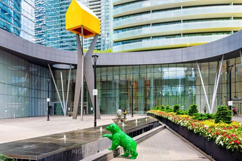 Photo 28 at 708 - 14 York Street, Waterfront Communities C1, Toronto