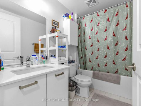 Photo 5 at 211 - 1630 Queen Street E, The Beaches, Toronto