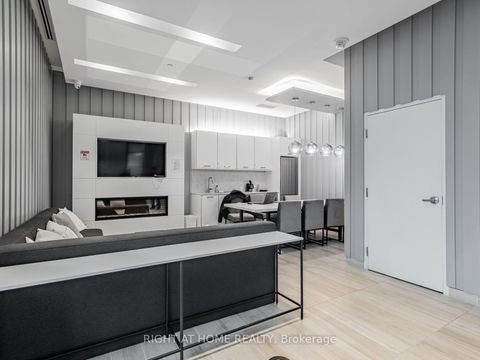 Photo 14 at 211 - 1630 Queen Street E, The Beaches, Toronto