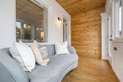 Photo 4 at 316 Monarch Park Avenue, East York, Toronto