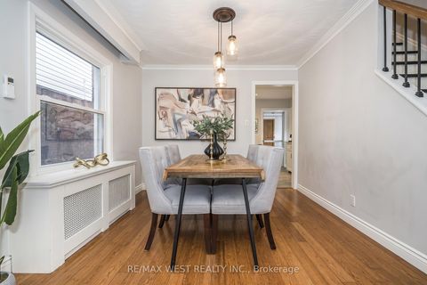 Photo 8 at 316 Monarch Park Avenue, East York, Toronto