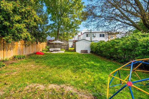 Photo 27 at 316 Monarch Park Avenue, East York, Toronto