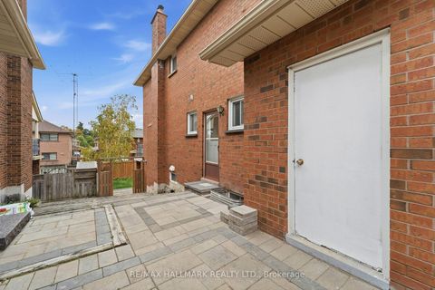 Photo 39 at 44 Olympia Gate, East Woodbridge, Vaughan