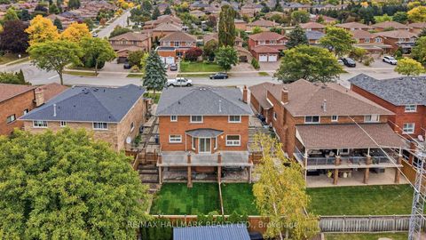Photo 40 at 44 Olympia Gate, East Woodbridge, Vaughan