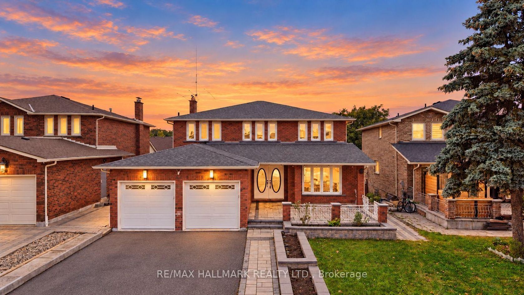 44 Olympia Gate, East Woodbridge, Vaughan photo number 2