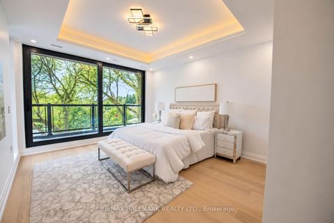 Photo 9 at 52 Wildwood Avenue, Oak Ridges Lake Wilcox, Richmond Hill