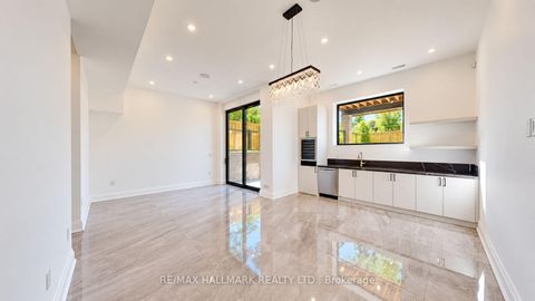 Photo 19 at 52 Wildwood Avenue, Oak Ridges Lake Wilcox, Richmond Hill