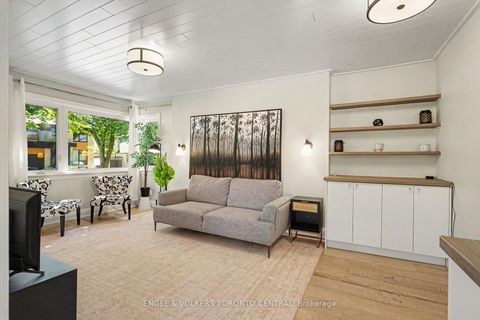 Photo 1 at 28 Inverleigh Drive, Queensway, Toronto