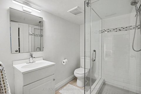 Photo 22 at 28 Inverleigh Drive, Queensway, Toronto