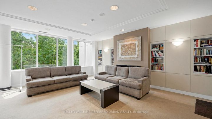 Photo 3 at 5 - 1 Watergarden Way, Bayview Village, Toronto