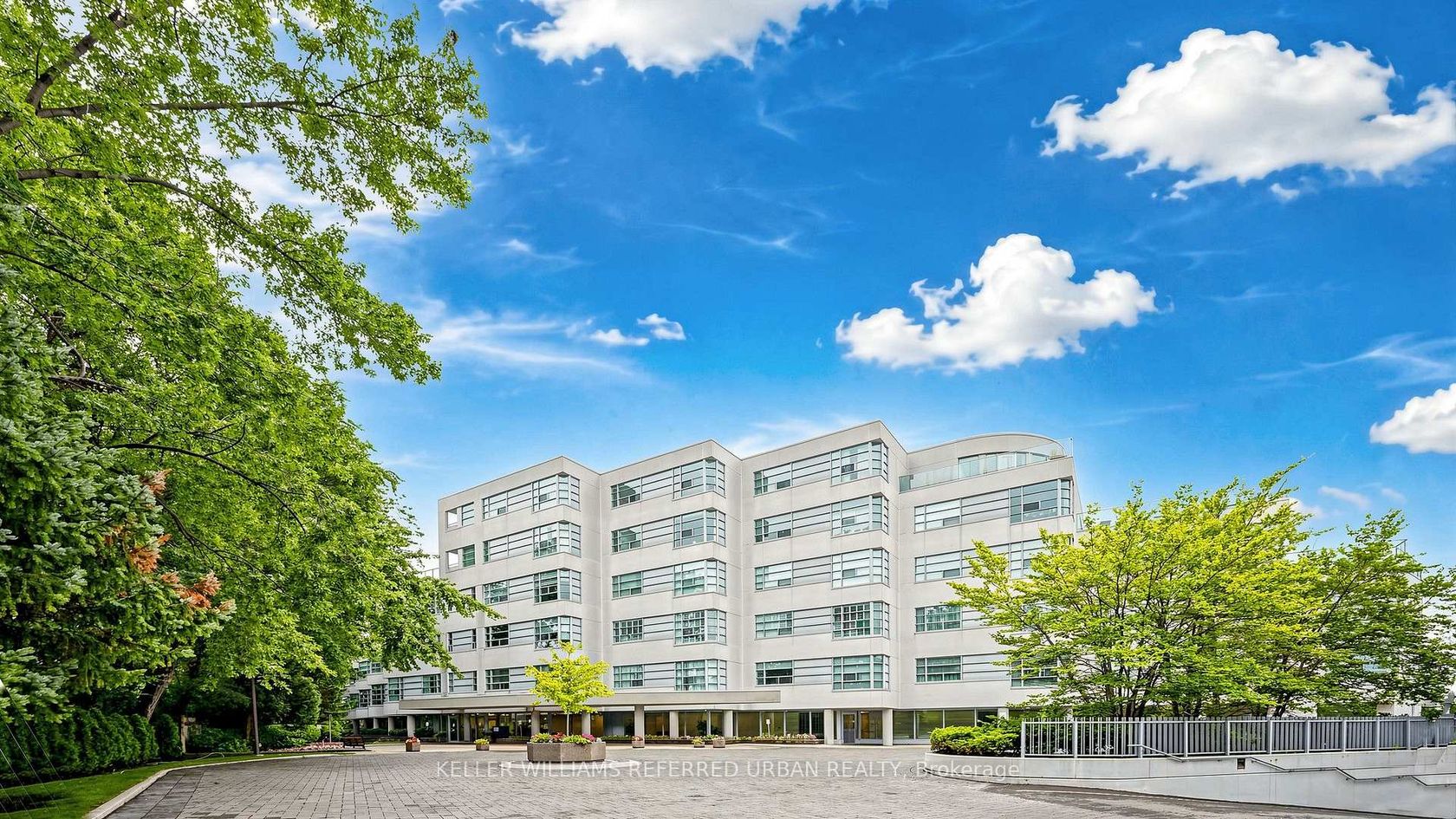 5 - 1 Watergarden Way, Bayview Village, Toronto 2
