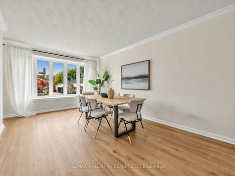 Photo 10 at 16 Avis Crescent, Parkview, Toronto