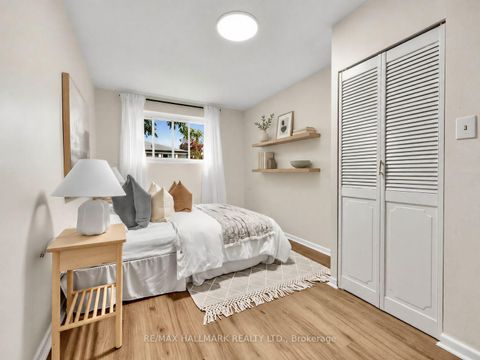 Photo 22 at 16 Avis Crescent, Parkview, Toronto