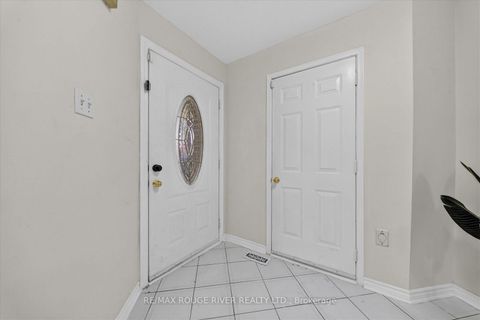 Photo 4 at 211 Ponymeadow Terrace, Highland Creek, Toronto