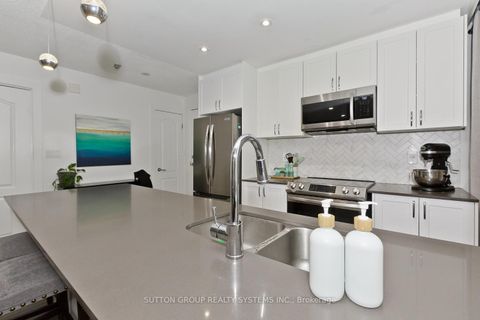 Photo 18 at 311 - 4198 Dundas Street W, Humber Valley, Toronto