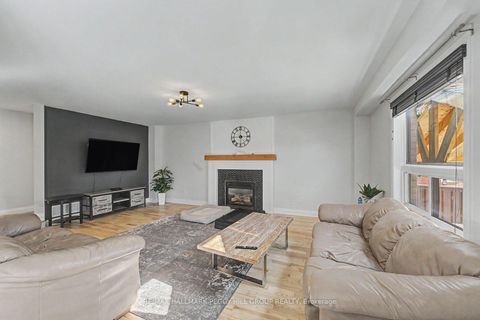 Photo 5 at 66 Raquel Street, Painswick South, Barrie