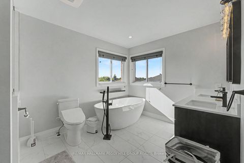 Photo 9 at 66 Raquel Street, Painswick South, Barrie